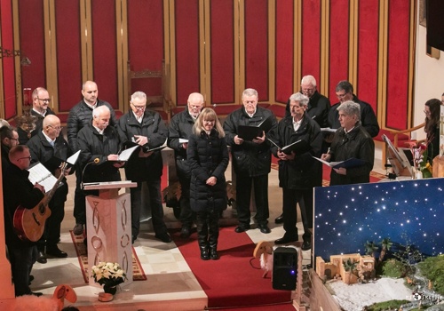 Koncert prazničnih pesmi