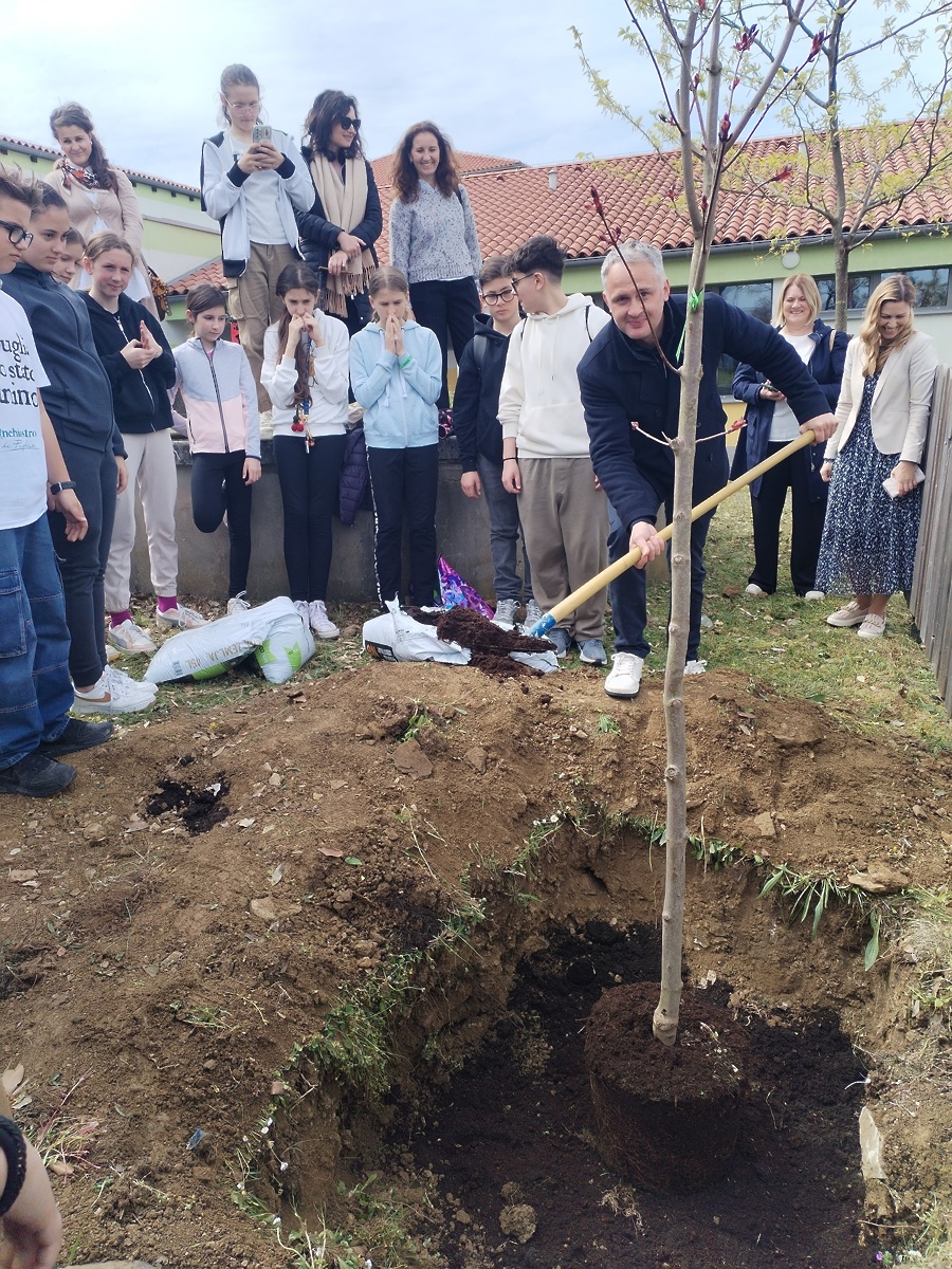 Eko dan na Osnovni šoli Oskarja Kovačiča Škofije.
