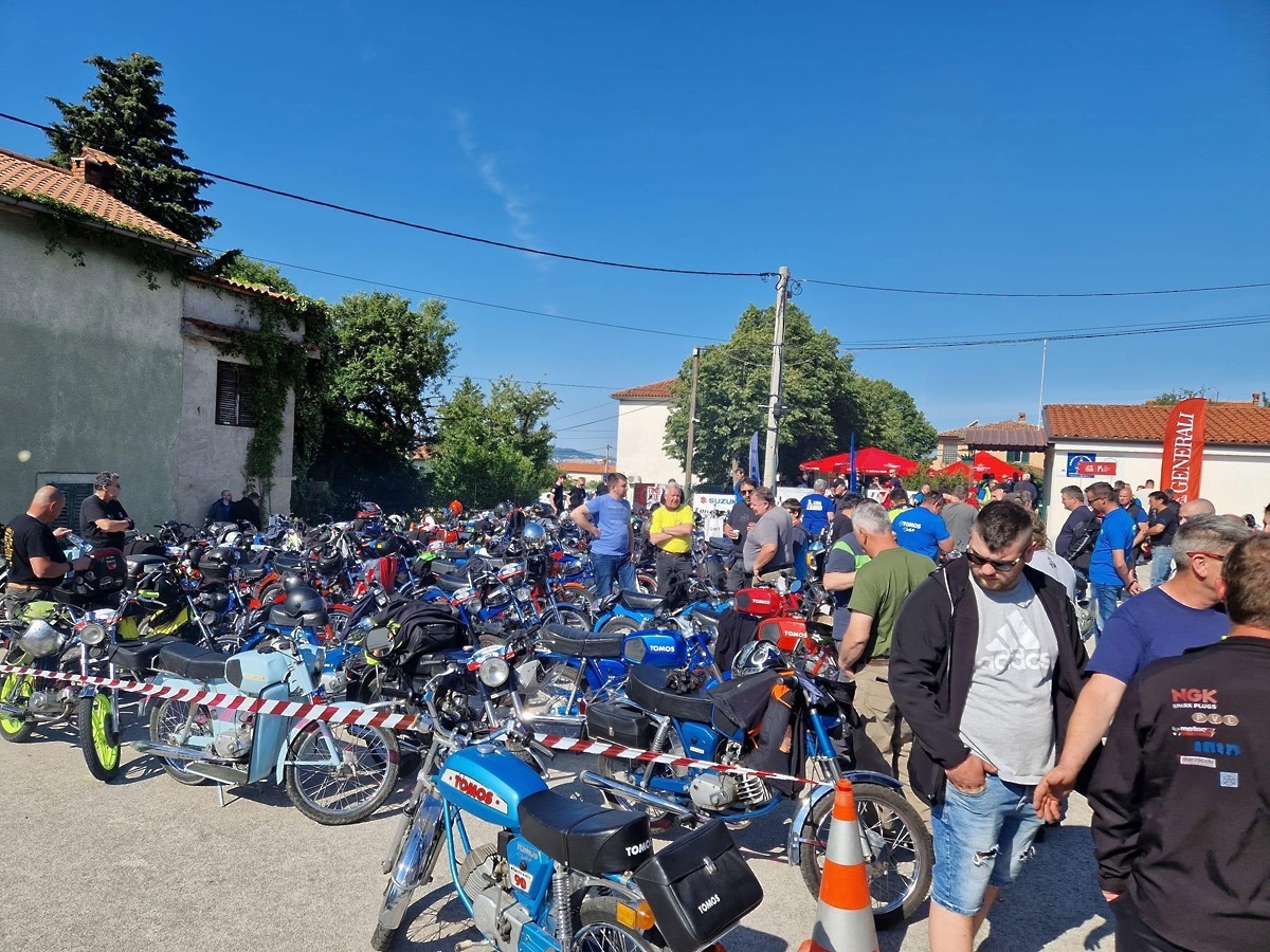 Tomos - 11. otvoritev sezone 11.5.2024